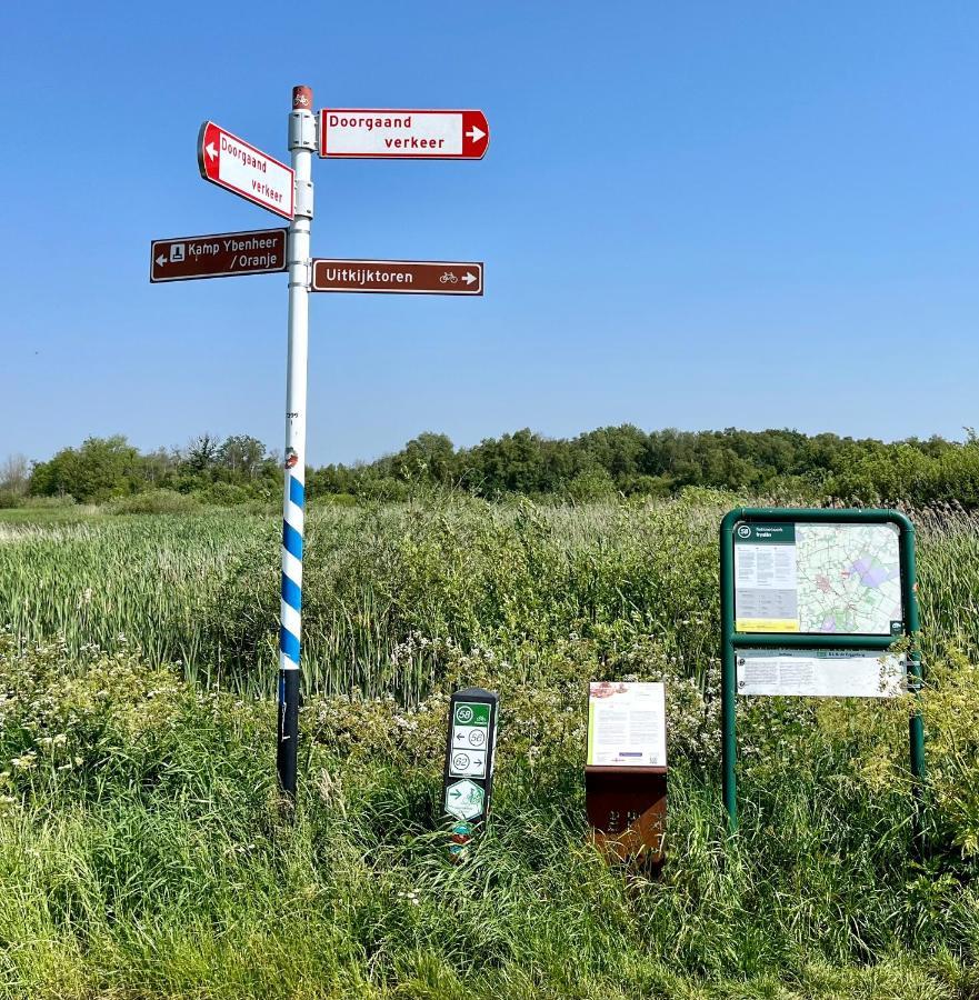 Landzicht Natuur Rust En Ruimte Oosterwolde (Friesland) Exterior foto